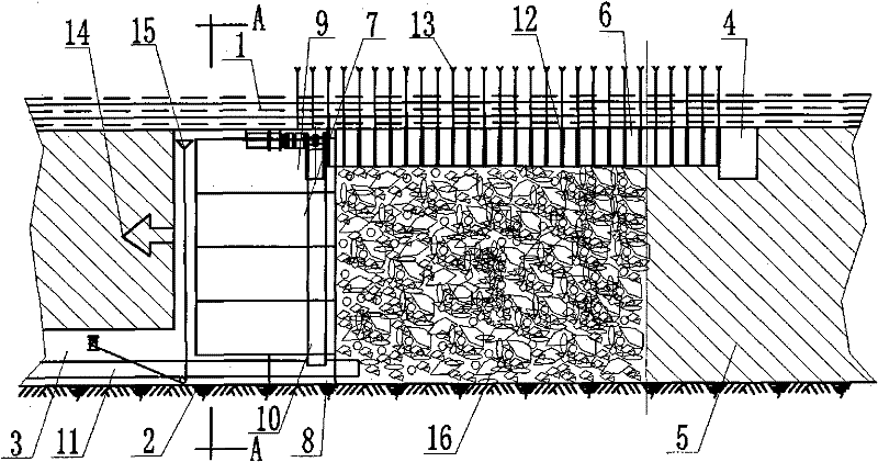 Method of mining coal from heavy pitch thick coal seam