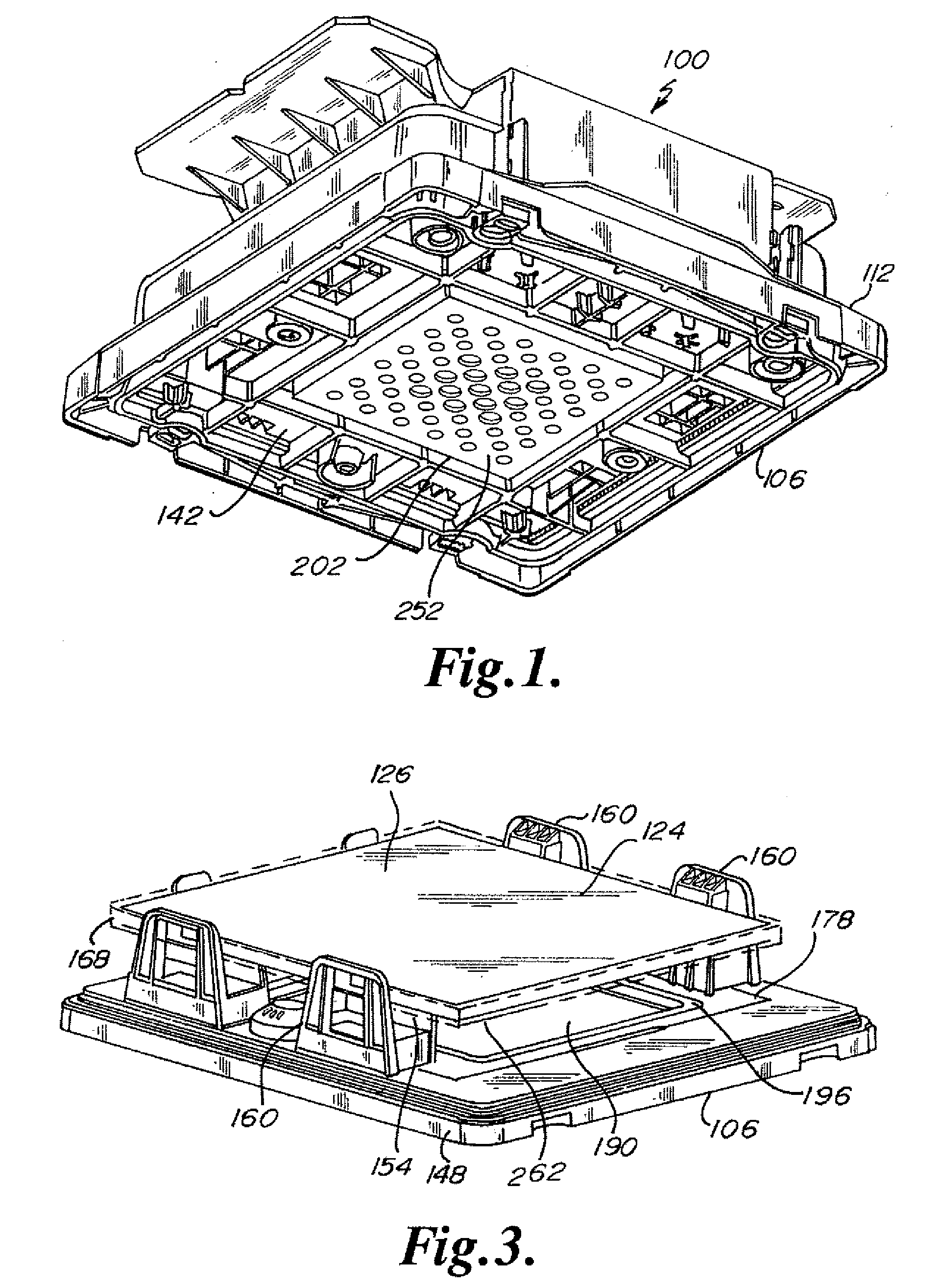 Purge system for a substrate container