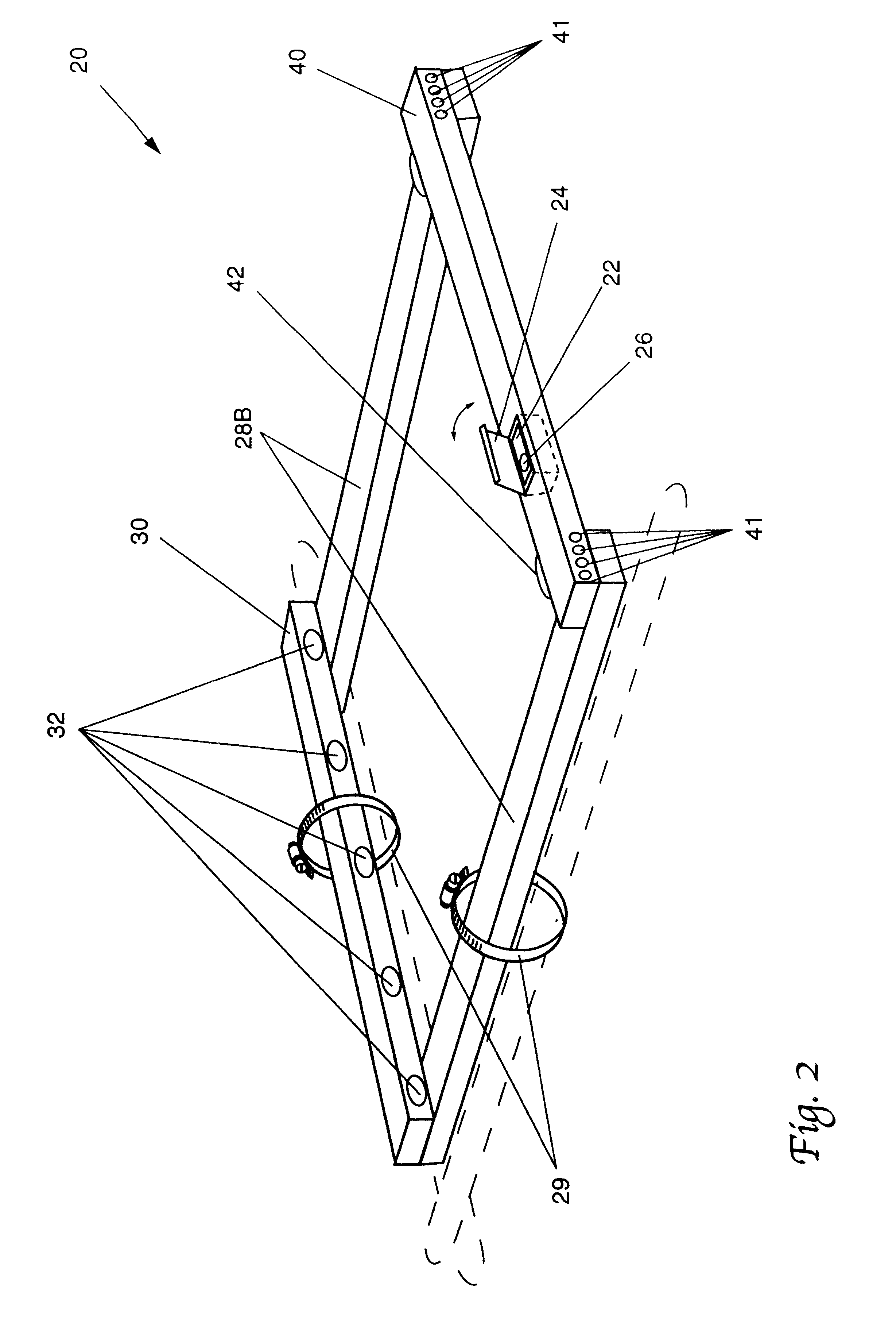 Infrared detection and alarm system for bottom shelf of shopping cart