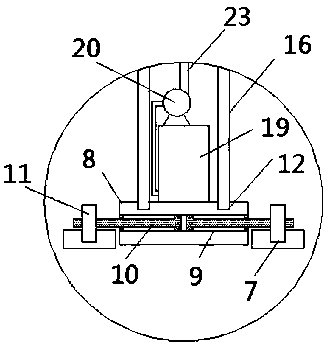 Pesticide spraying device for fruit planting frame and capable of adjusting spraying range