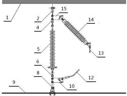 Alternating current electric transmission line lightning flashover restriction method and device