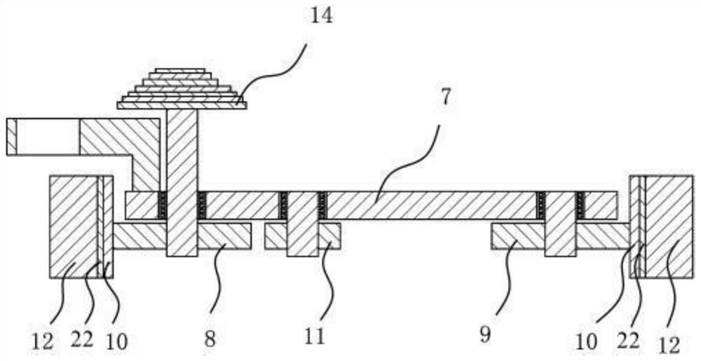 Unmanned chain type excavation device, unmanned operation system and unmanned operation method