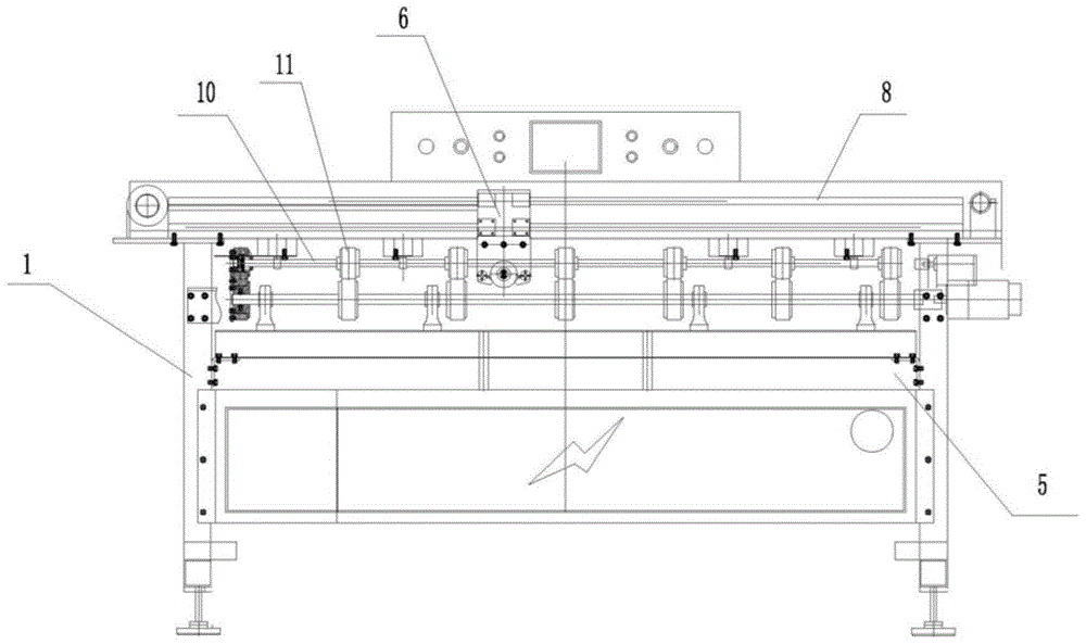 Slitting mechanism for bamboo split roll