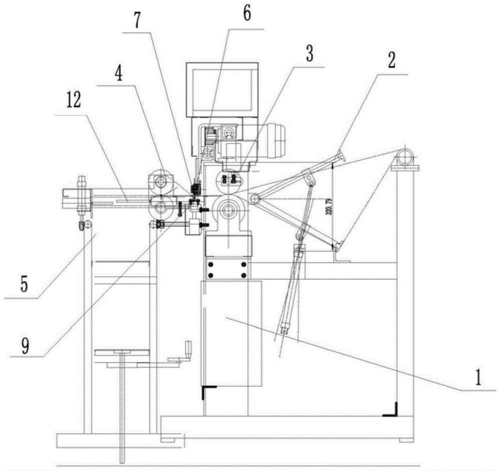 Slitting mechanism for bamboo split roll