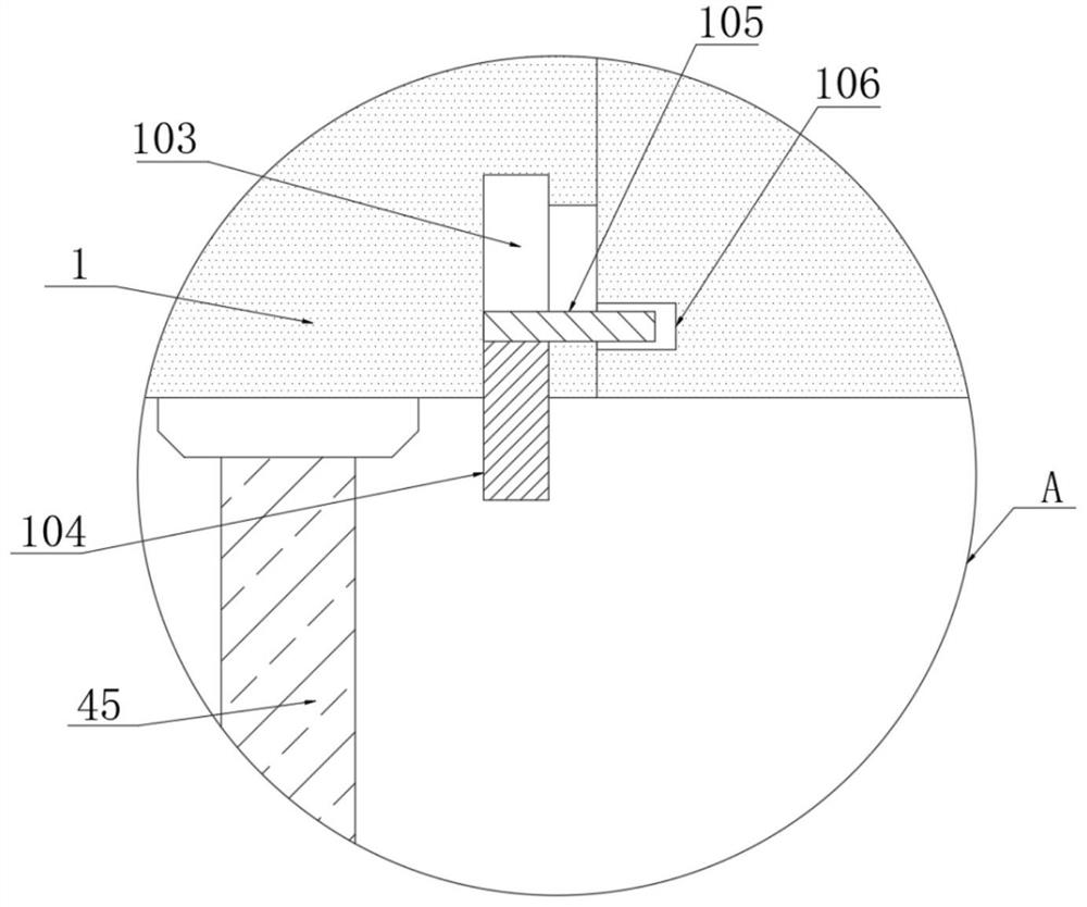 Breeding equipment and method for improving disease resistance of grass carps