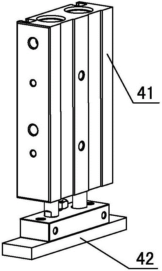 Pin location testing mechanism