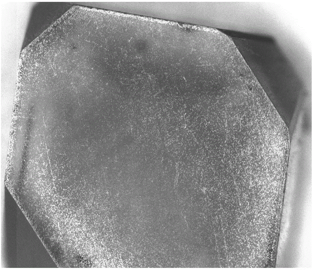 Method for improving quality of diamond seed crystal with hydrogen plasma multiple etching/annealing cyclic process