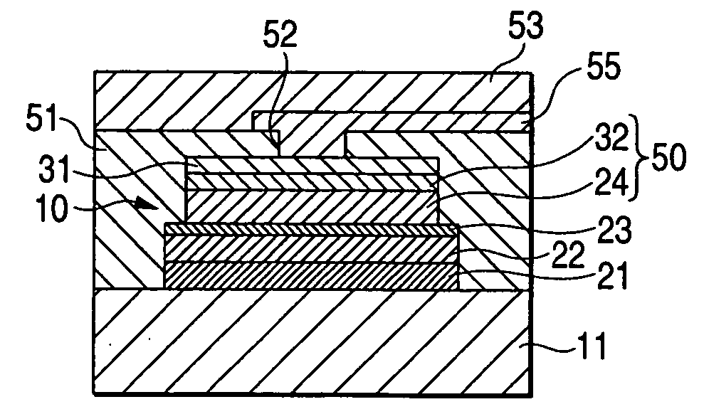 Capacitor, circuit board with built-in capacitor and method of manufacturing the same