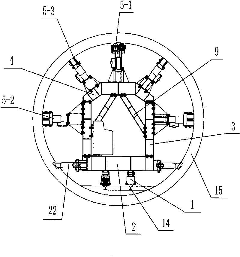 Movable wheel type trolley supporting system for long-distance overlapping shield tunnel of small clear distance