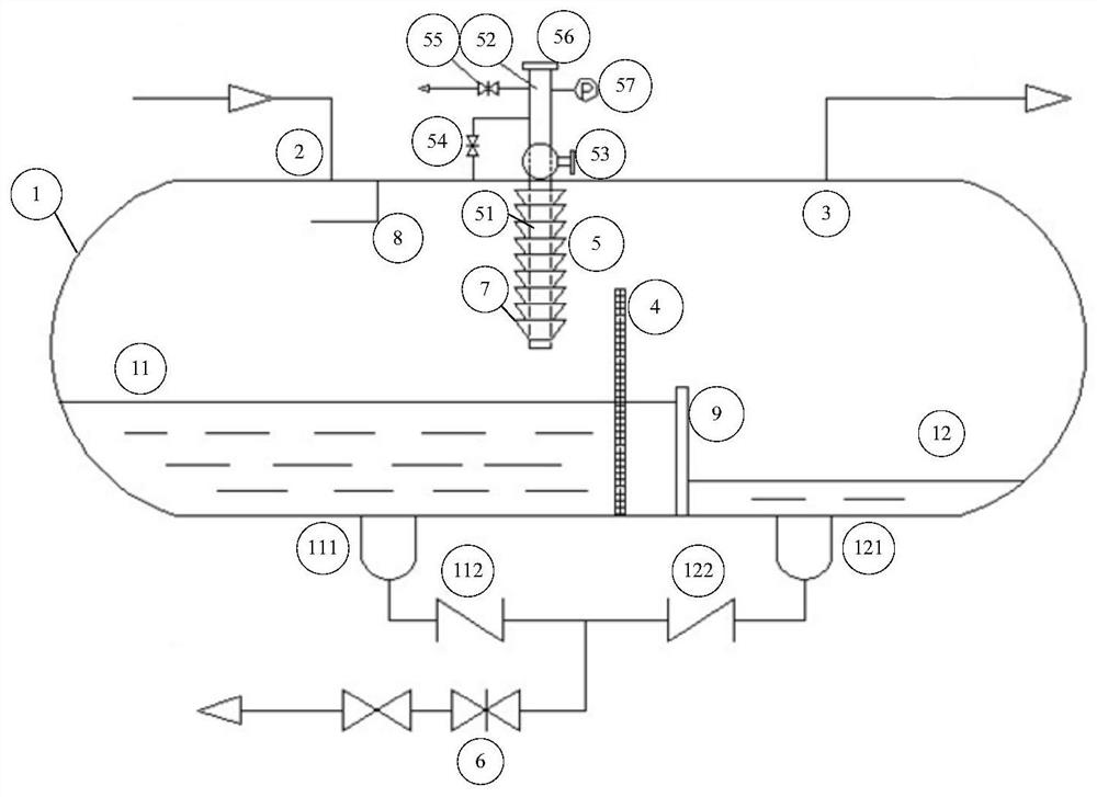 Defoaming device