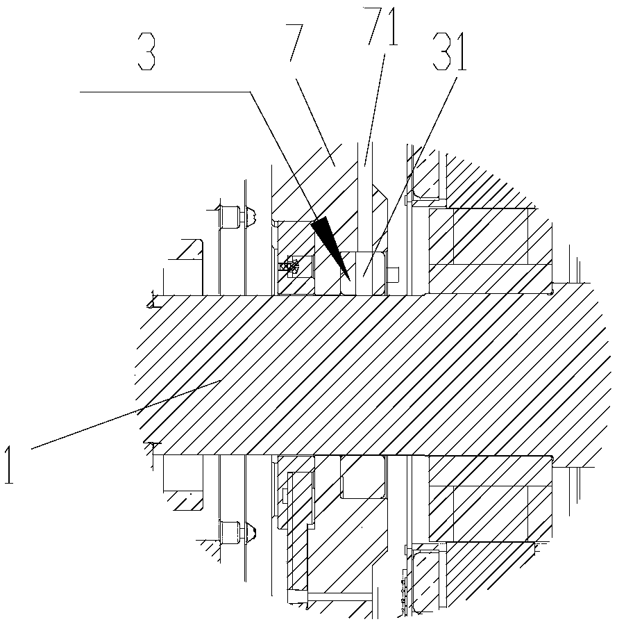 Rotating shaft bearing structure and motor