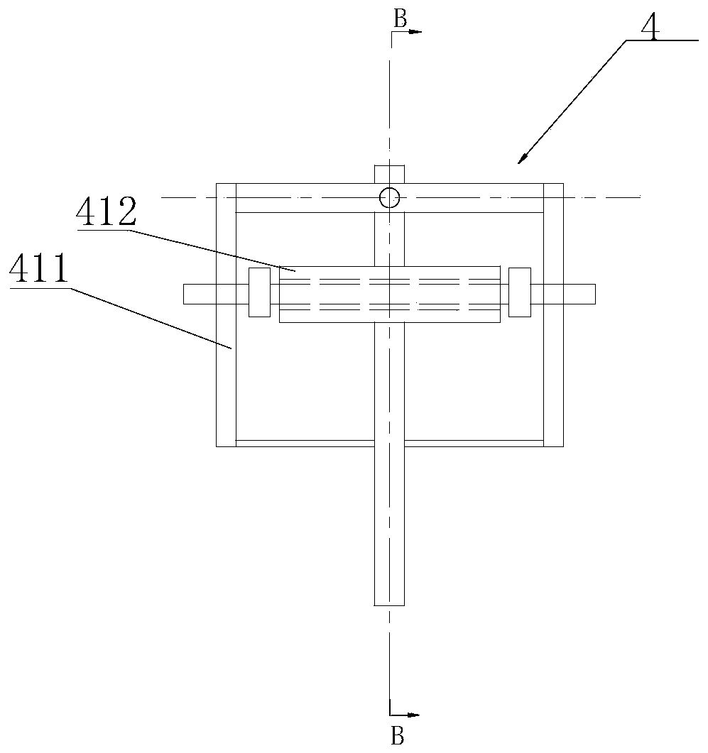 Material continuous conveying device for cement production line