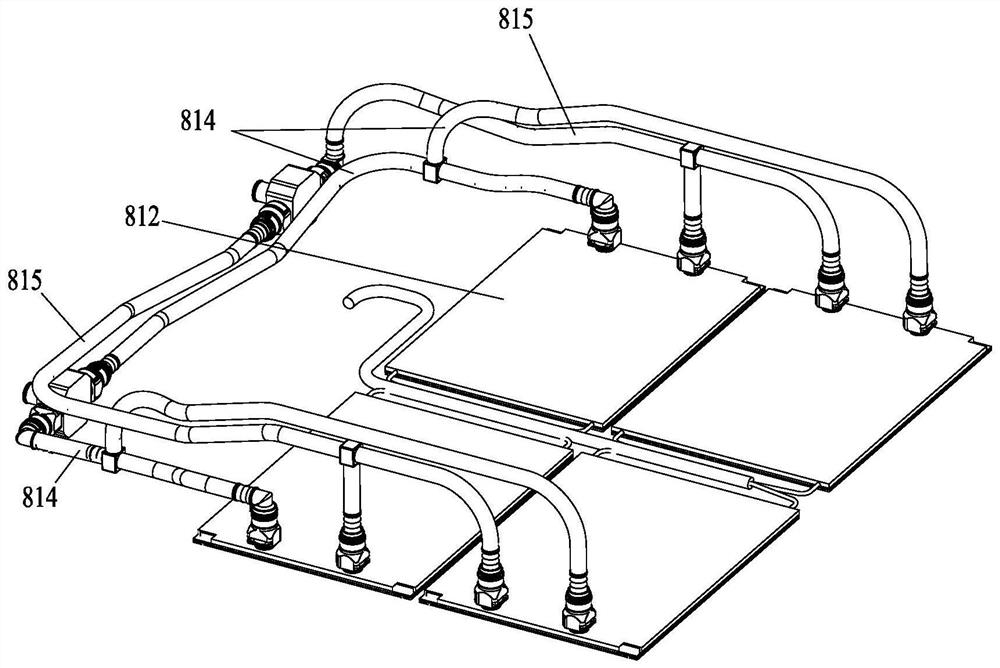 High-efficiency low temperature difference integrated liquid-cooled battery system