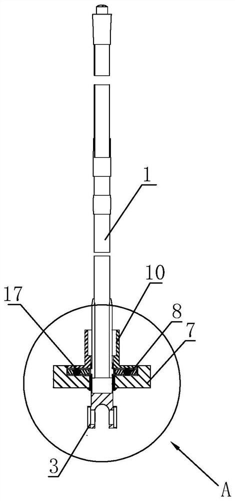 Mop and its cleaning device