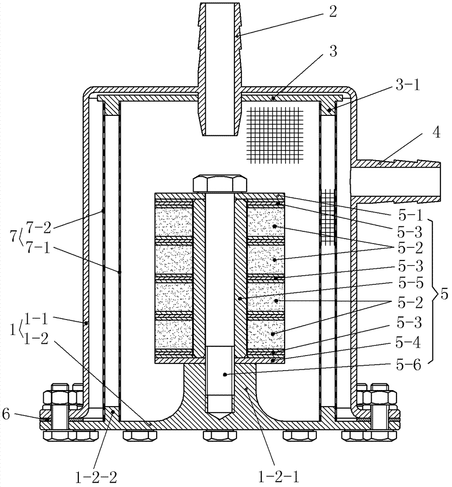 Water filtering apparatus