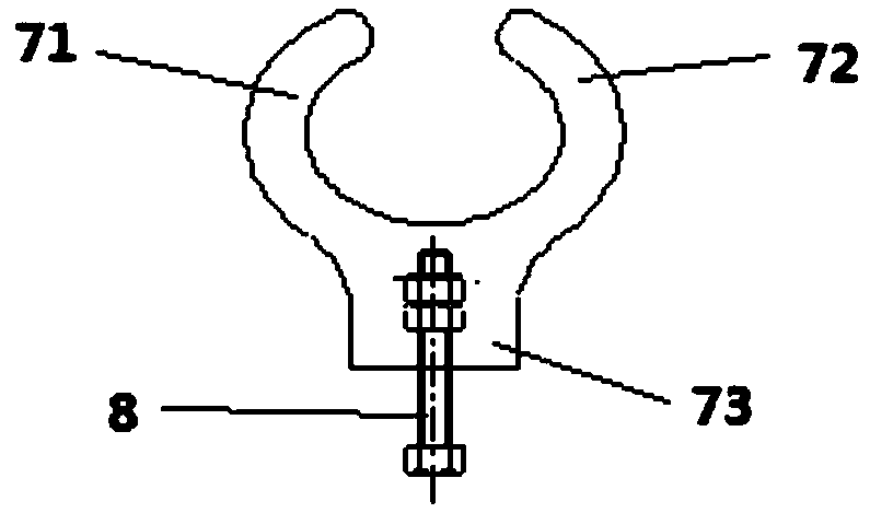 Fixture for mounting water inlet branch pipe of diesel engine