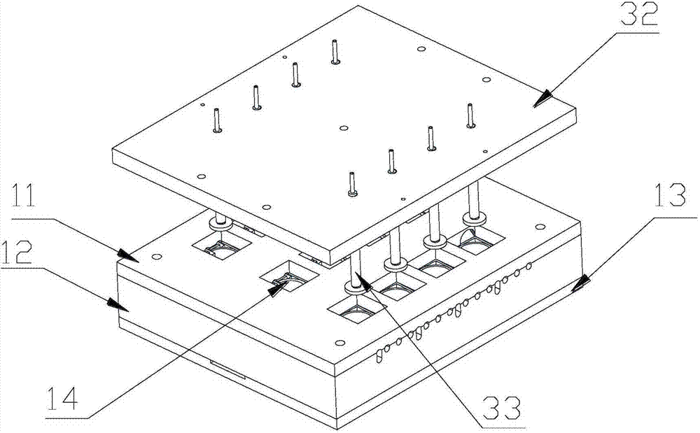 In vitro cell culture device and culture method