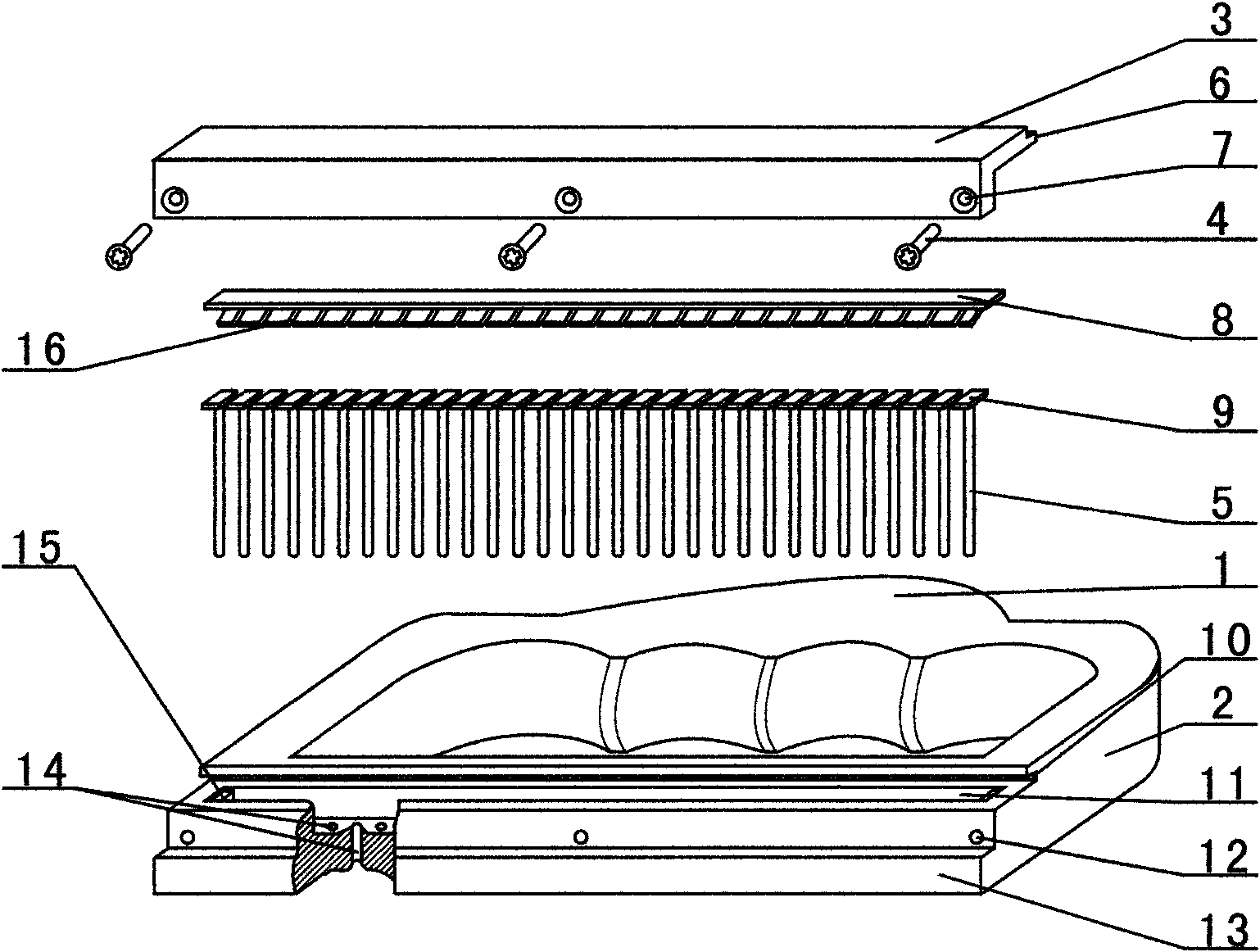 Hair-washing comb capable of automatically adjusting length of comb