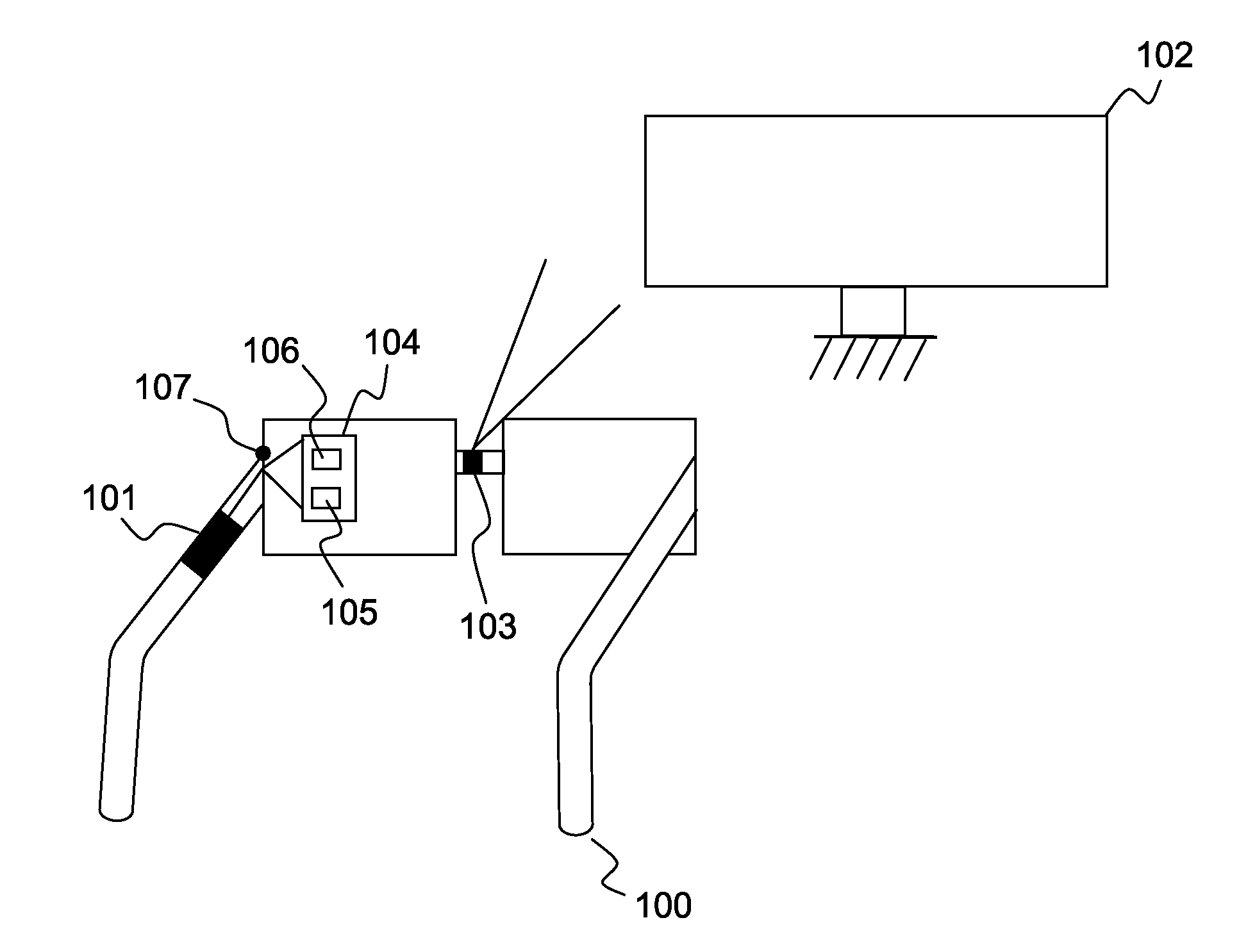 Display method through a head mounted device