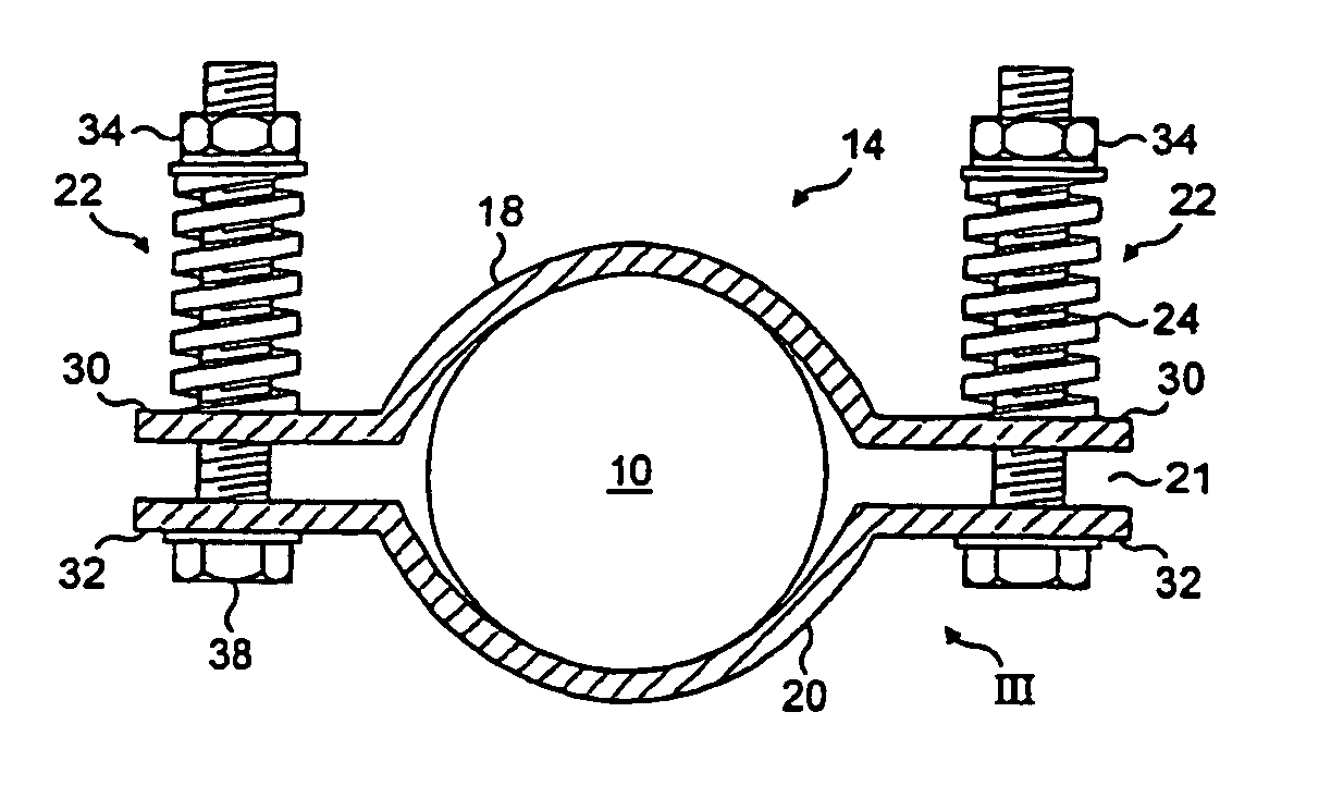 Aerial cable installation and aerial cable suspension device therefor