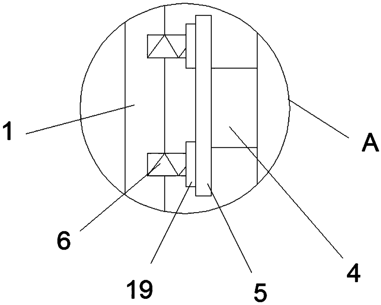 Straight-through water pump detection device