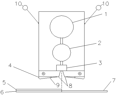 Splash-proof automatic slurry cleaning device and automatic slurry cleaning method for water thorn head