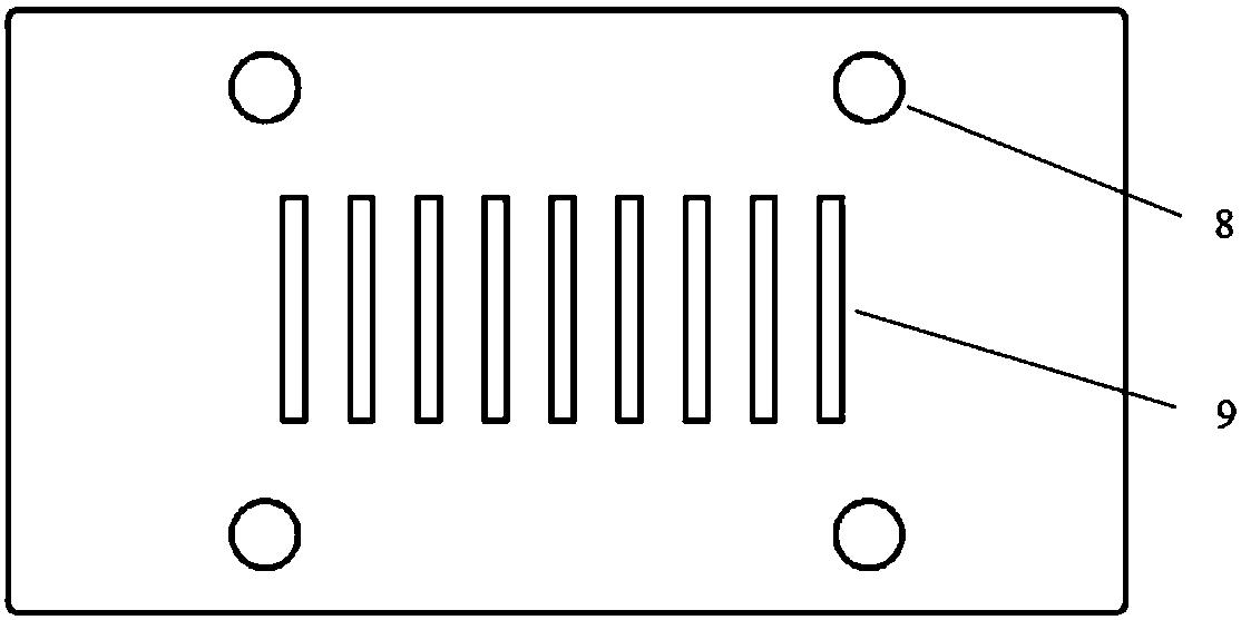 Phased array linear array probe wedge with focusing characteristic