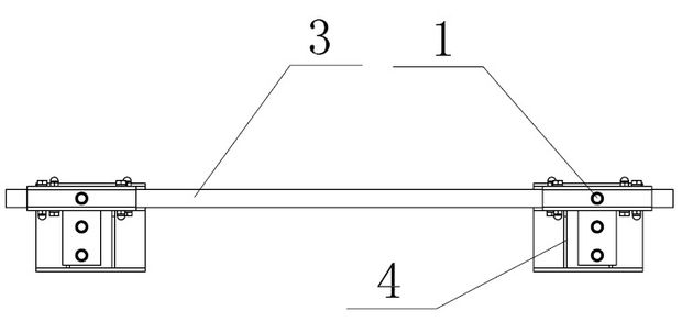 Sow feeder with adjustable width passage