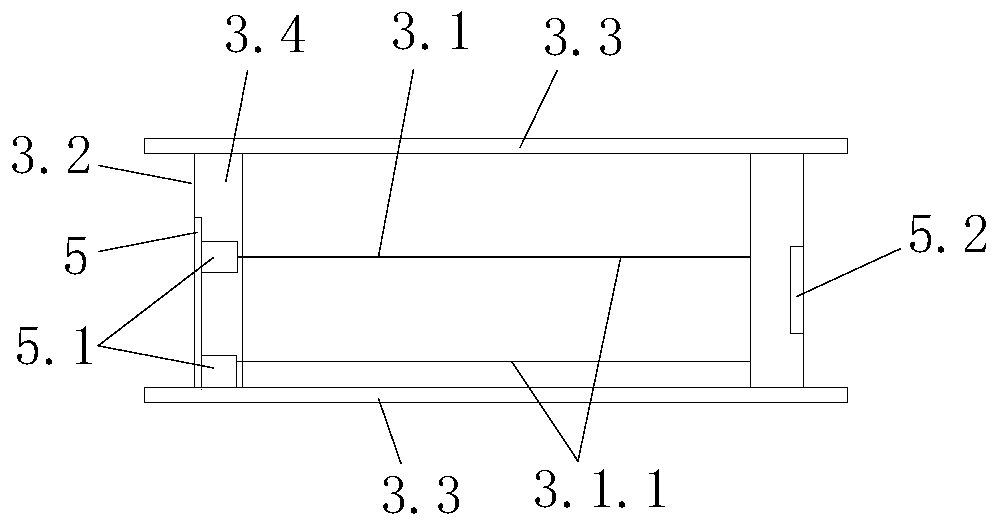 A vibrating sieve machine capable of displaying sieve residue and a method for measuring particle crushing