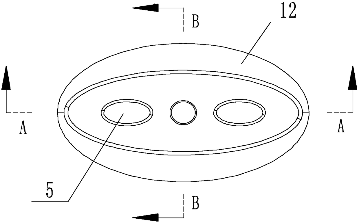 Smoke cartridge atomizer with T-shaped air path and electronic cigarette provided with smoke cartridge atomizer