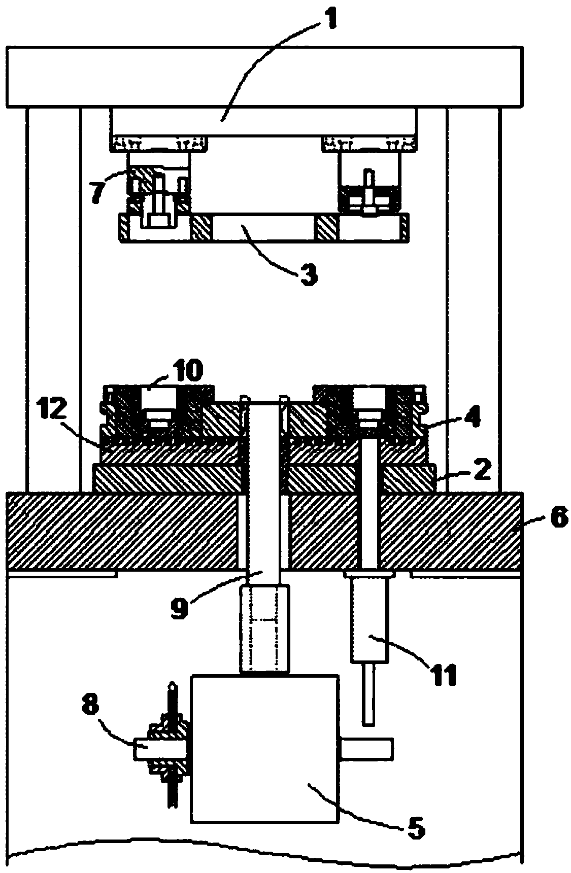 Molding machine based on module structure