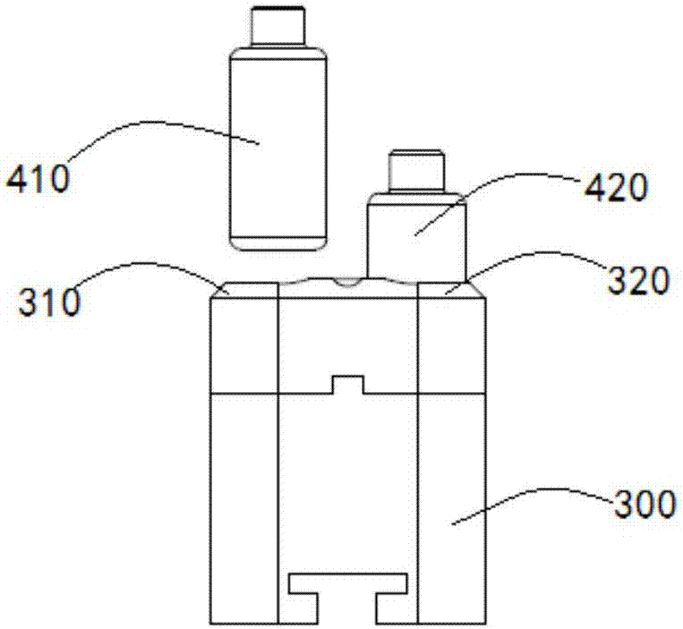 Glue dispending machine