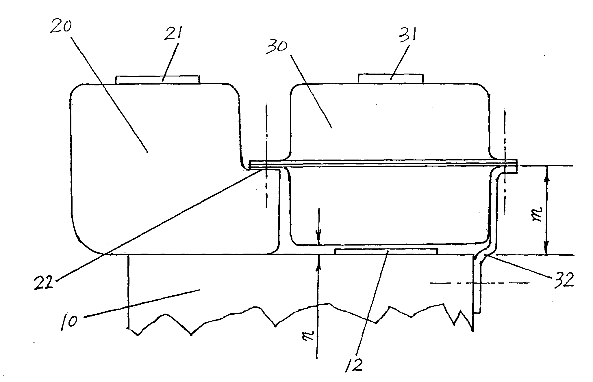 Oil tank bracket and single-cylinder horizontal type evaporative type diesel engine using same