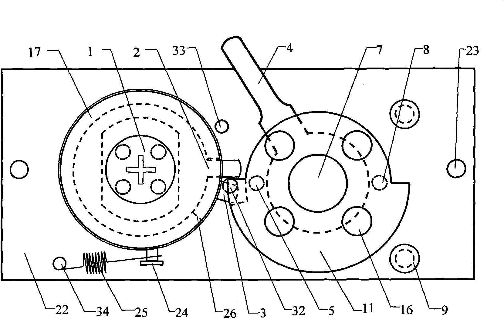 Cross mechanical anti-theft lock with fixed lock cylinder