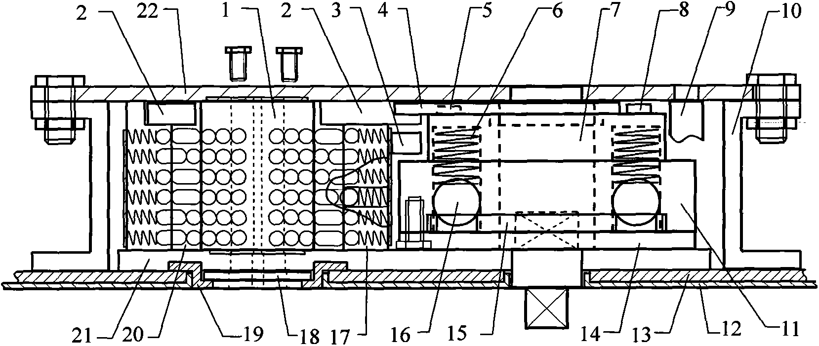 Cross mechanical anti-theft lock with fixed lock cylinder