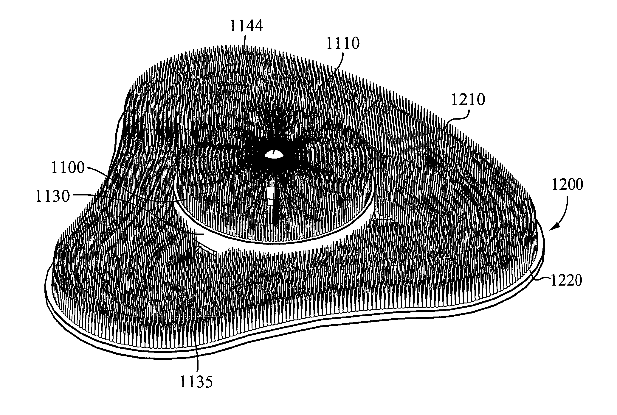 Urinal splash guard employing flexible bristles