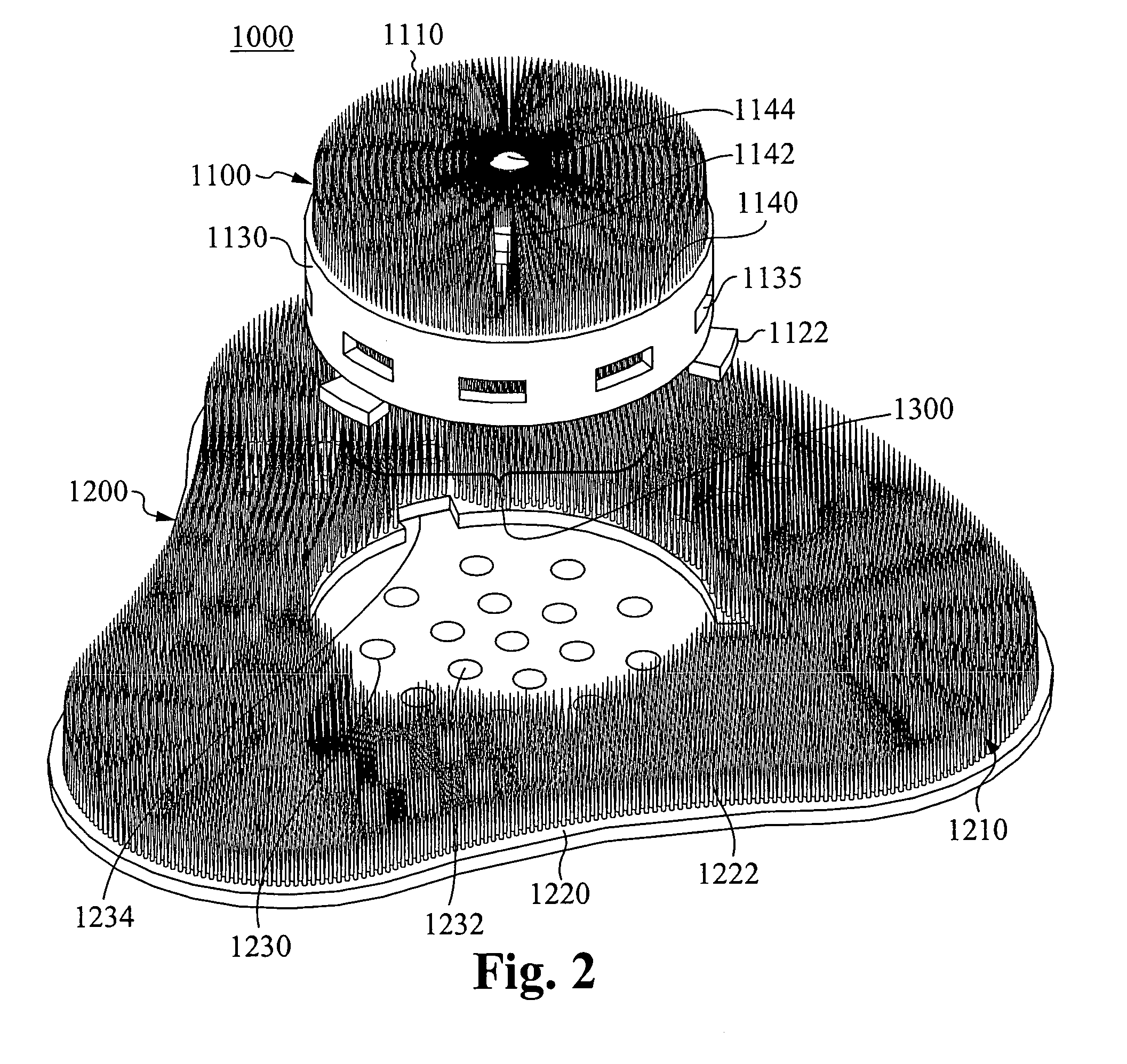 Urinal splash guard employing flexible bristles