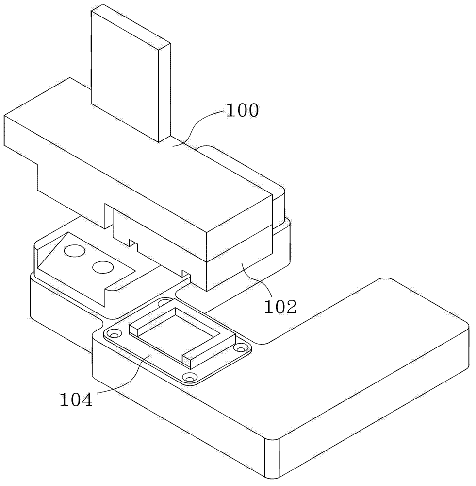 Fixture pressing mechanism for flexible circuit board