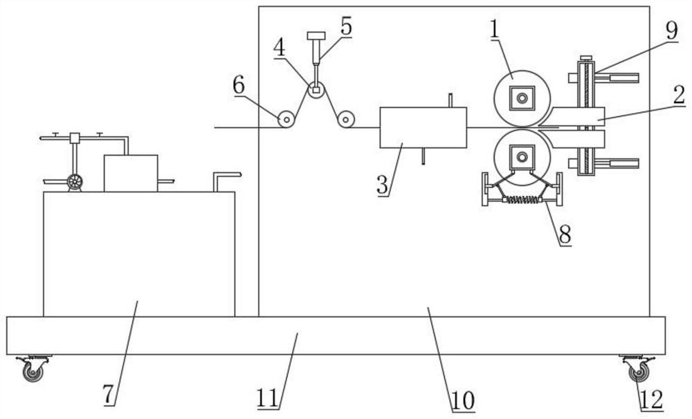 Environment-friendly crimping device and method for recycled polyester staple fiber