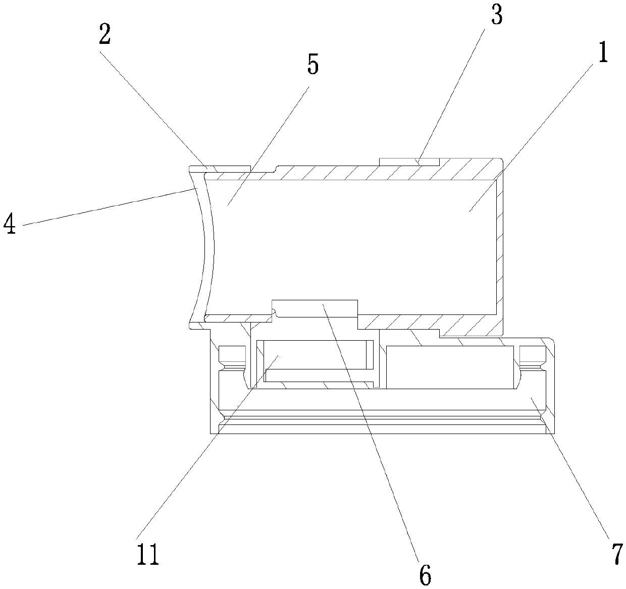 A rotatable cover assembly