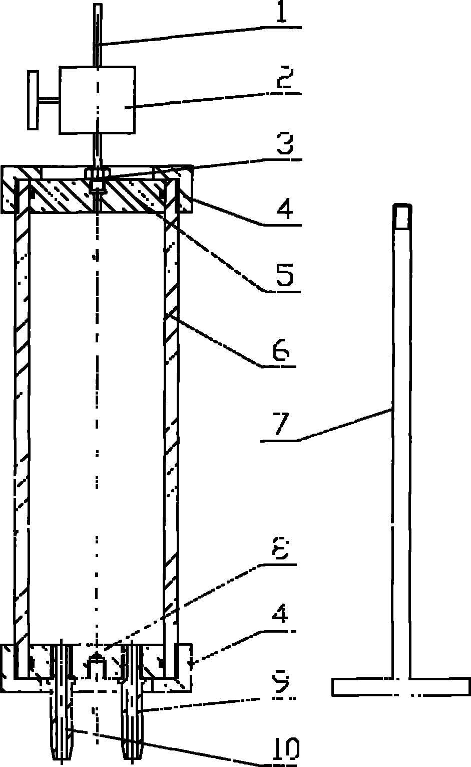 Piston-type underwater free gas sampler and using method thereof