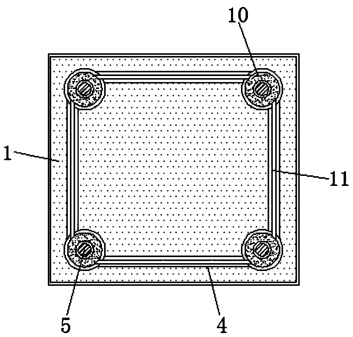 Installing device capable of automatically adjusting height of bath heater according to height of people