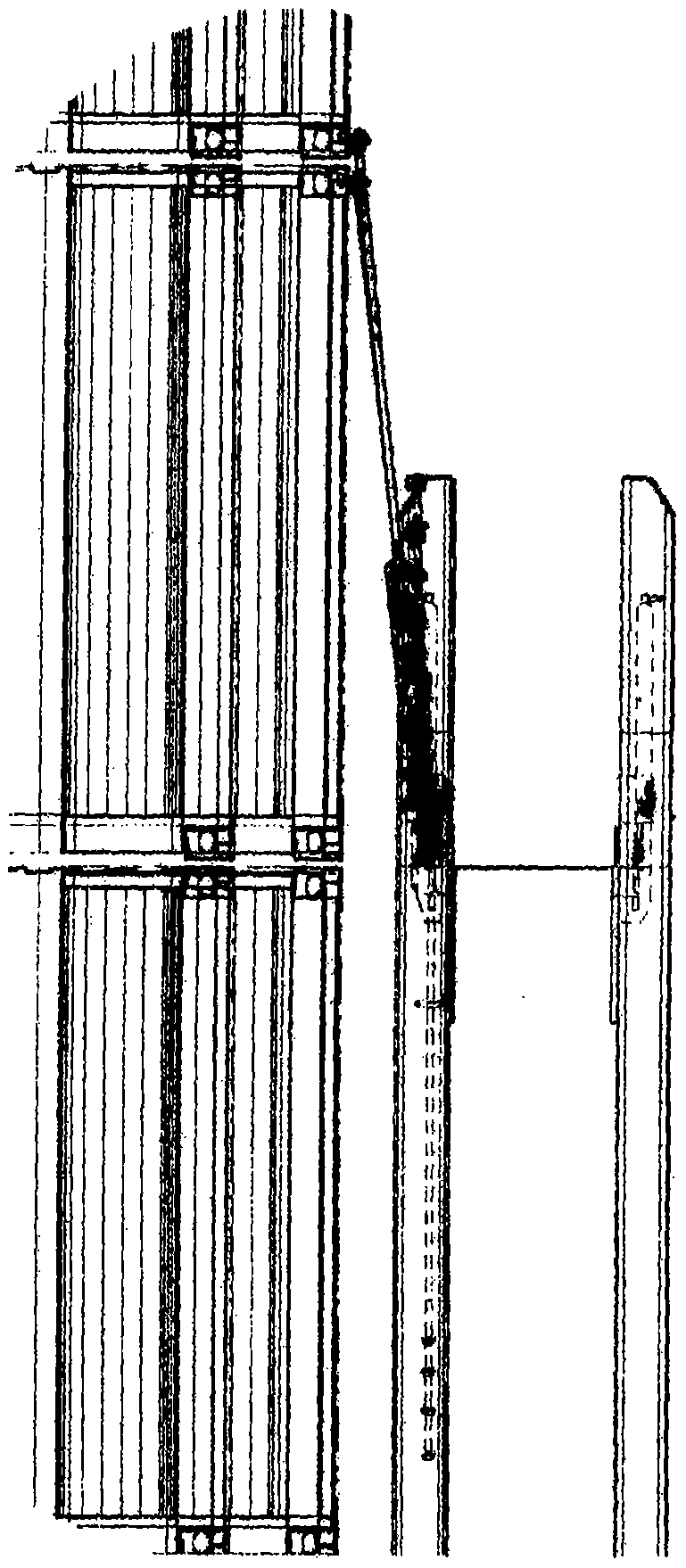 Lashing bridges for cargo ships