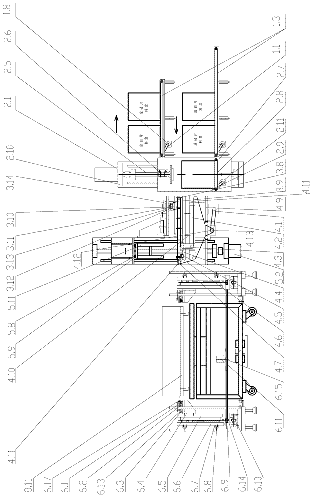 Silicon wafer automatic feeding and discharging device for plasma enhanced chemical vapor deposition (PECVD) device