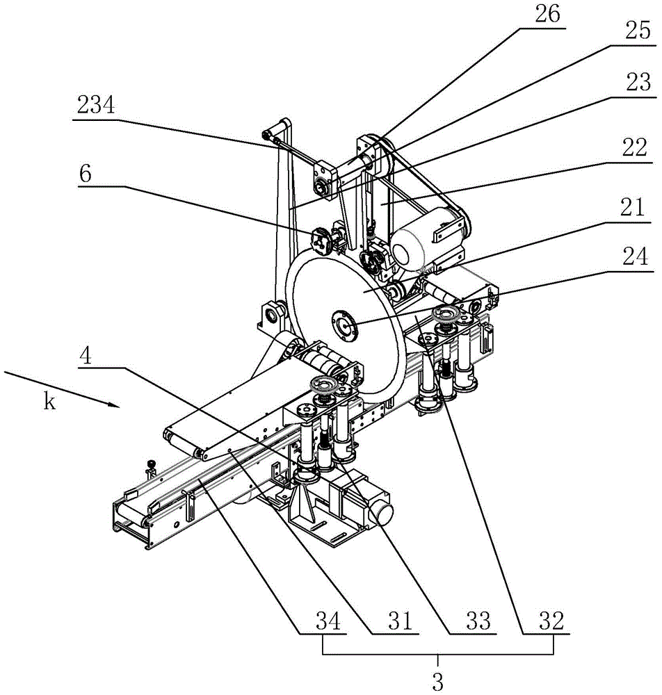 A toilet paper towel slitting machine