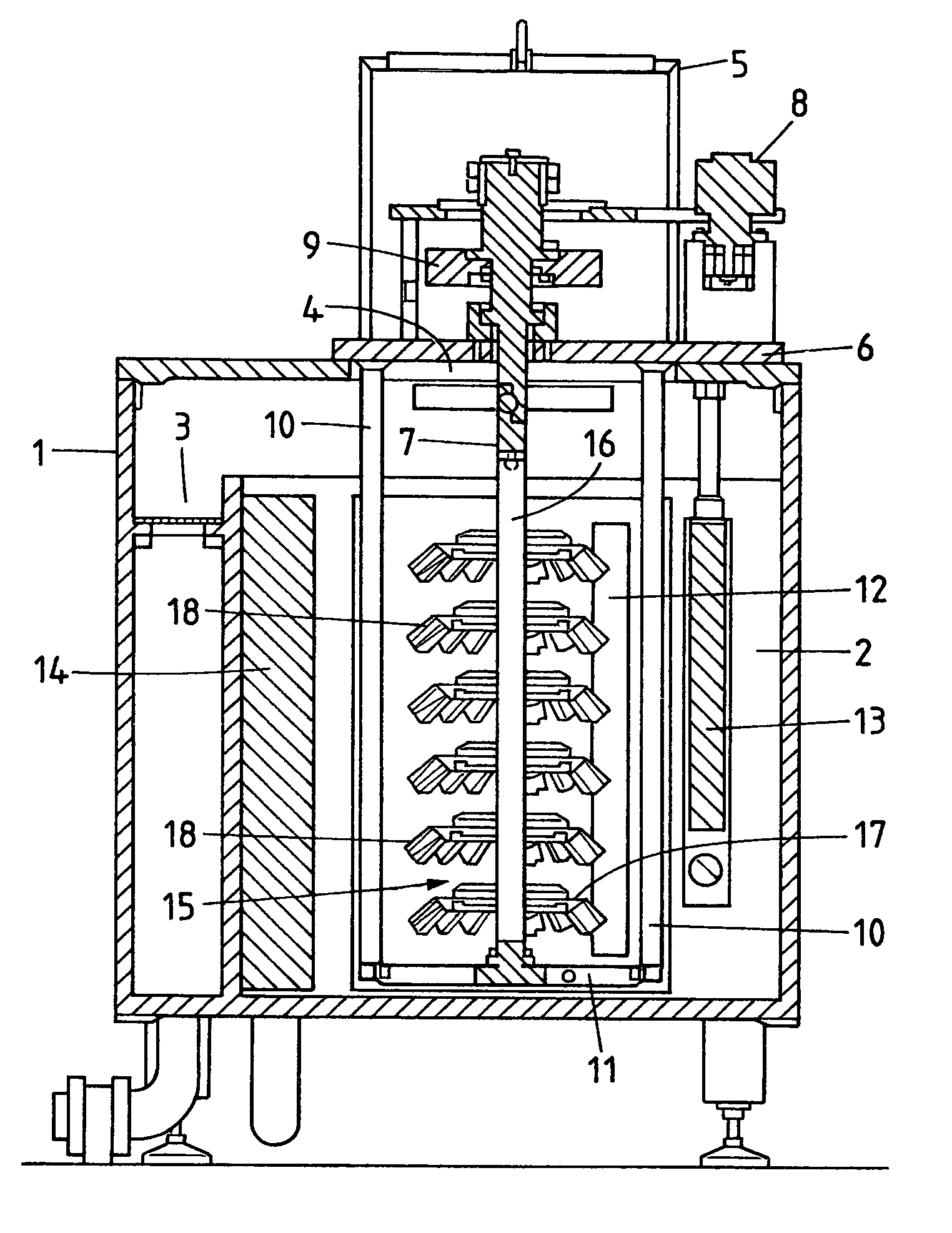 Coating removal installation and method of operating it