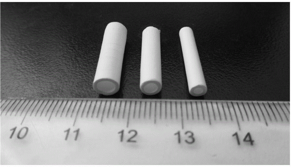 Preparation method of porous nano-fiber tubular scaffold