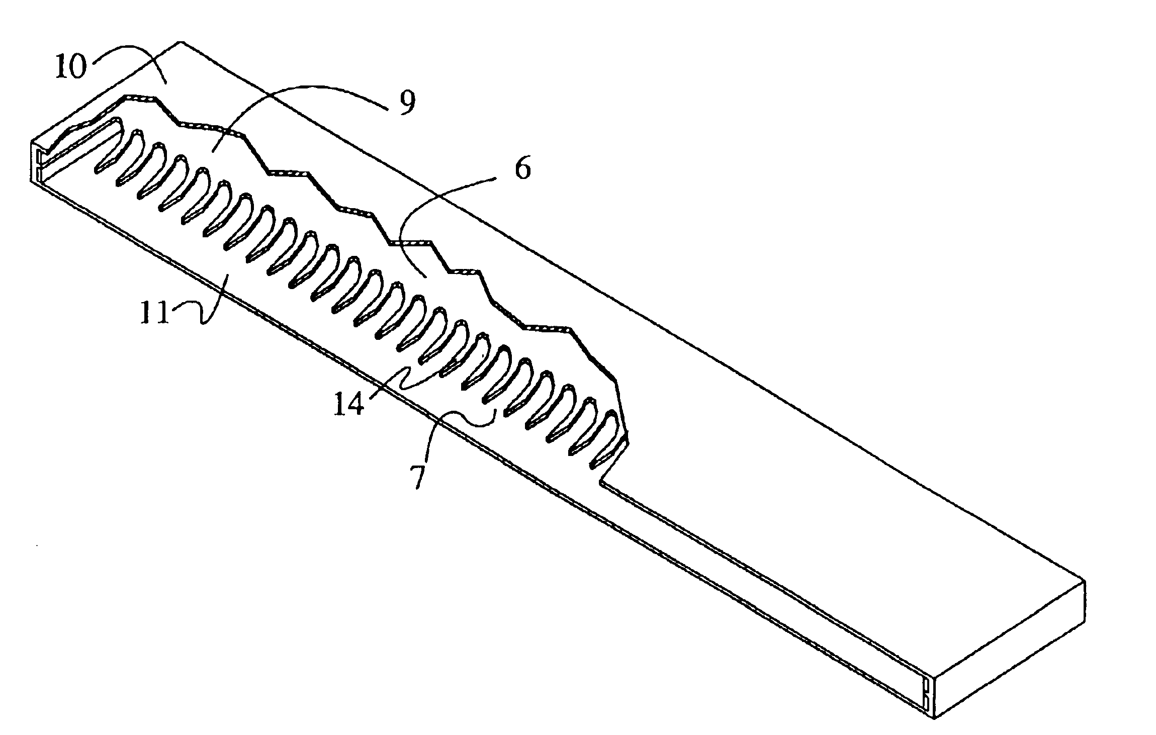 Parallel plate septum polarizer for low profile antenna applications