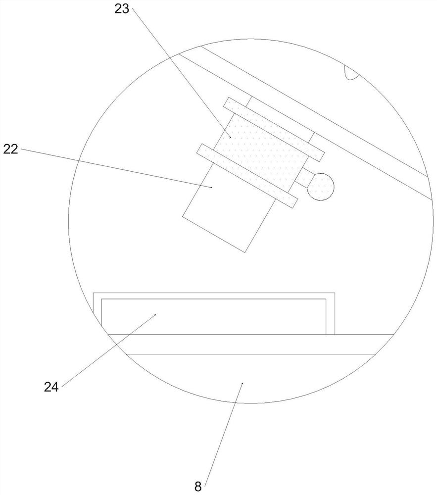 Automatic feeding apparatus for bread production