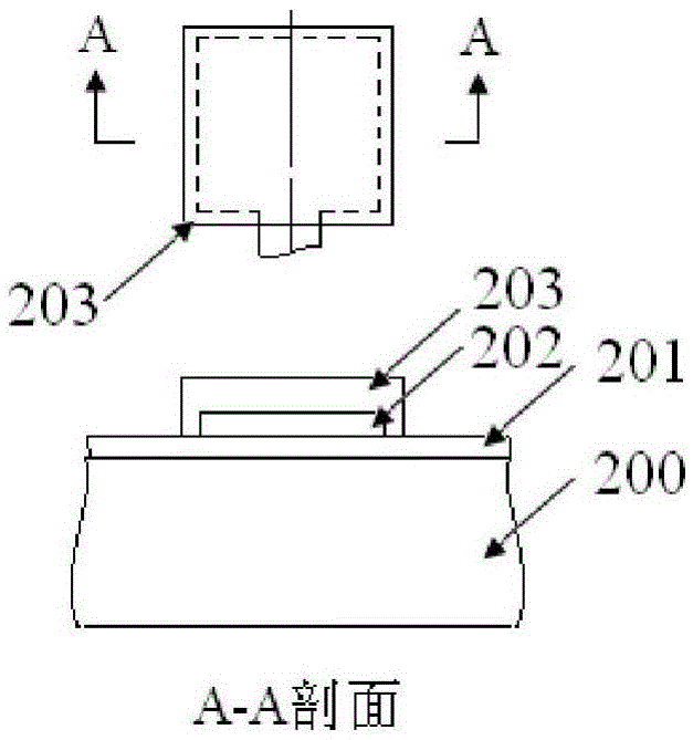 Measuring structure and method for Young's modulus of thin film silicon material on insulating substrate